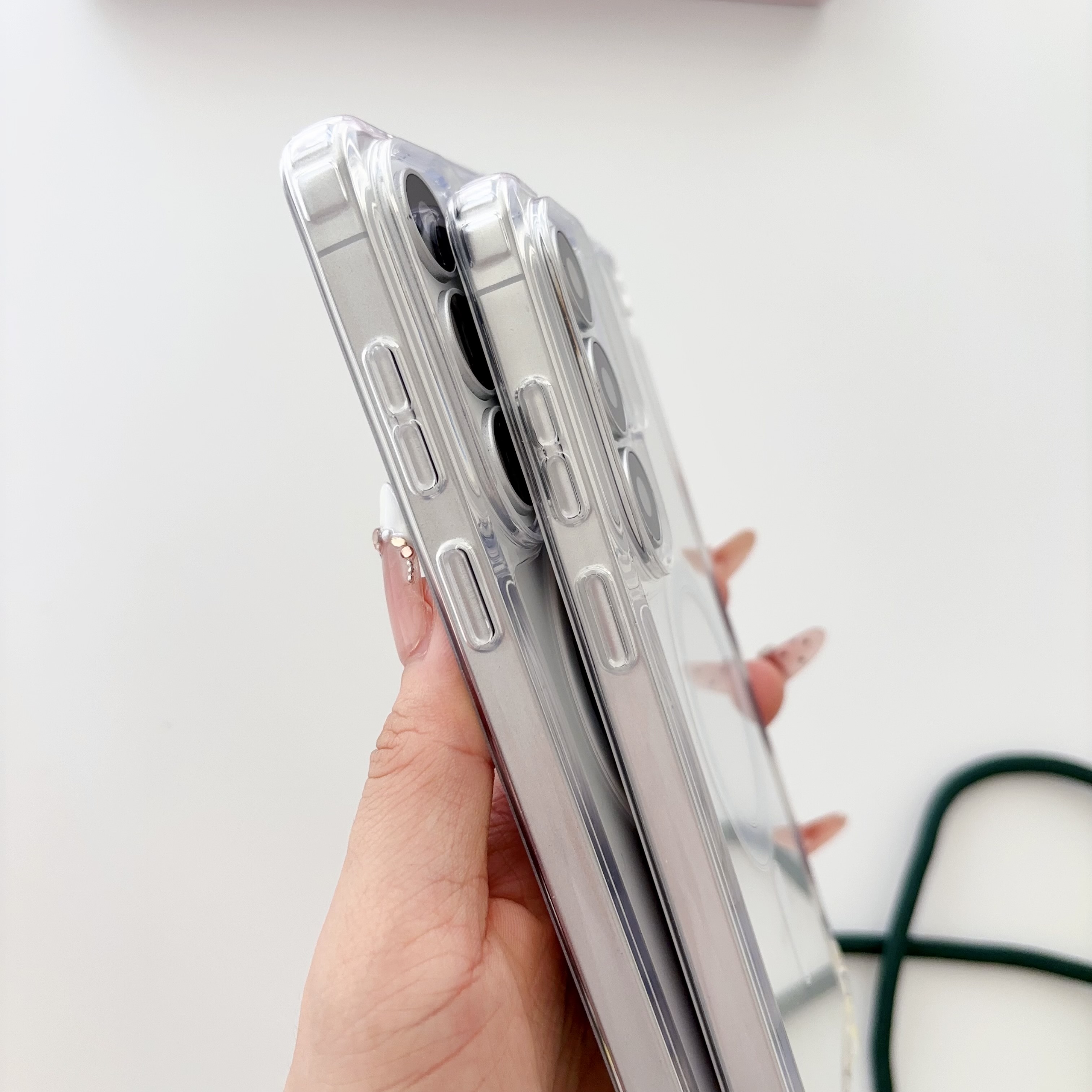 Crossbody Lanyard Clear Magnet - Clear Magsafe Case บทวิจารณ์และราคา
