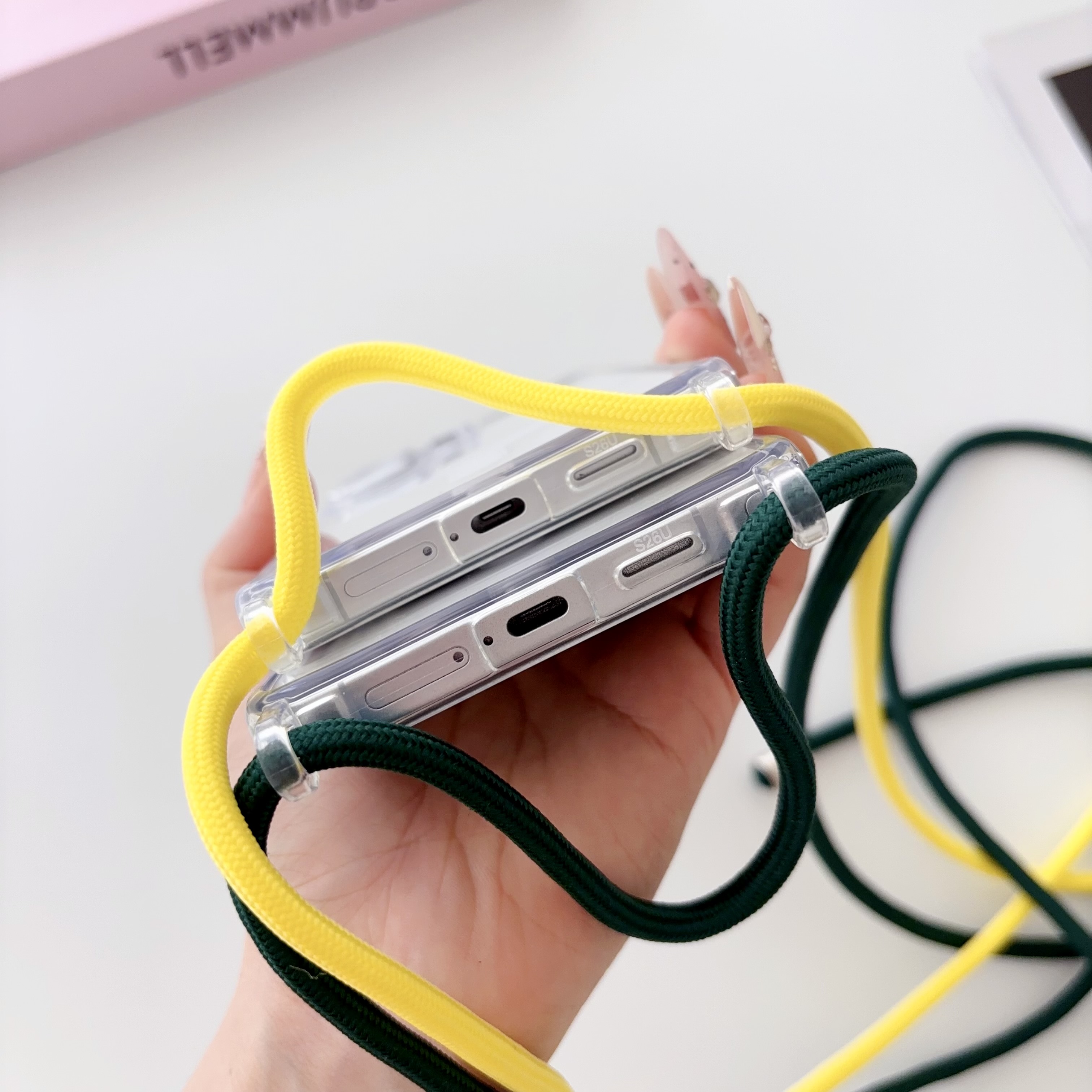 Crossbody Lanyard Clear Magnet - Clear Magsafe Case บทวิจารณ์และราคา